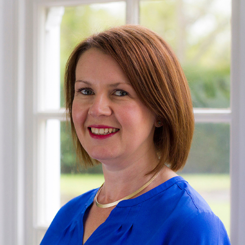 Nicola Knight