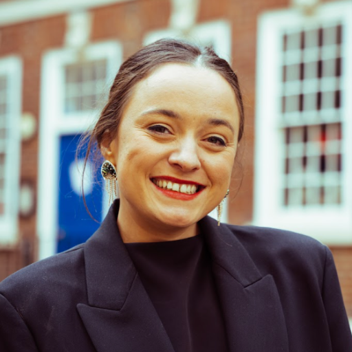 Lorna McVey